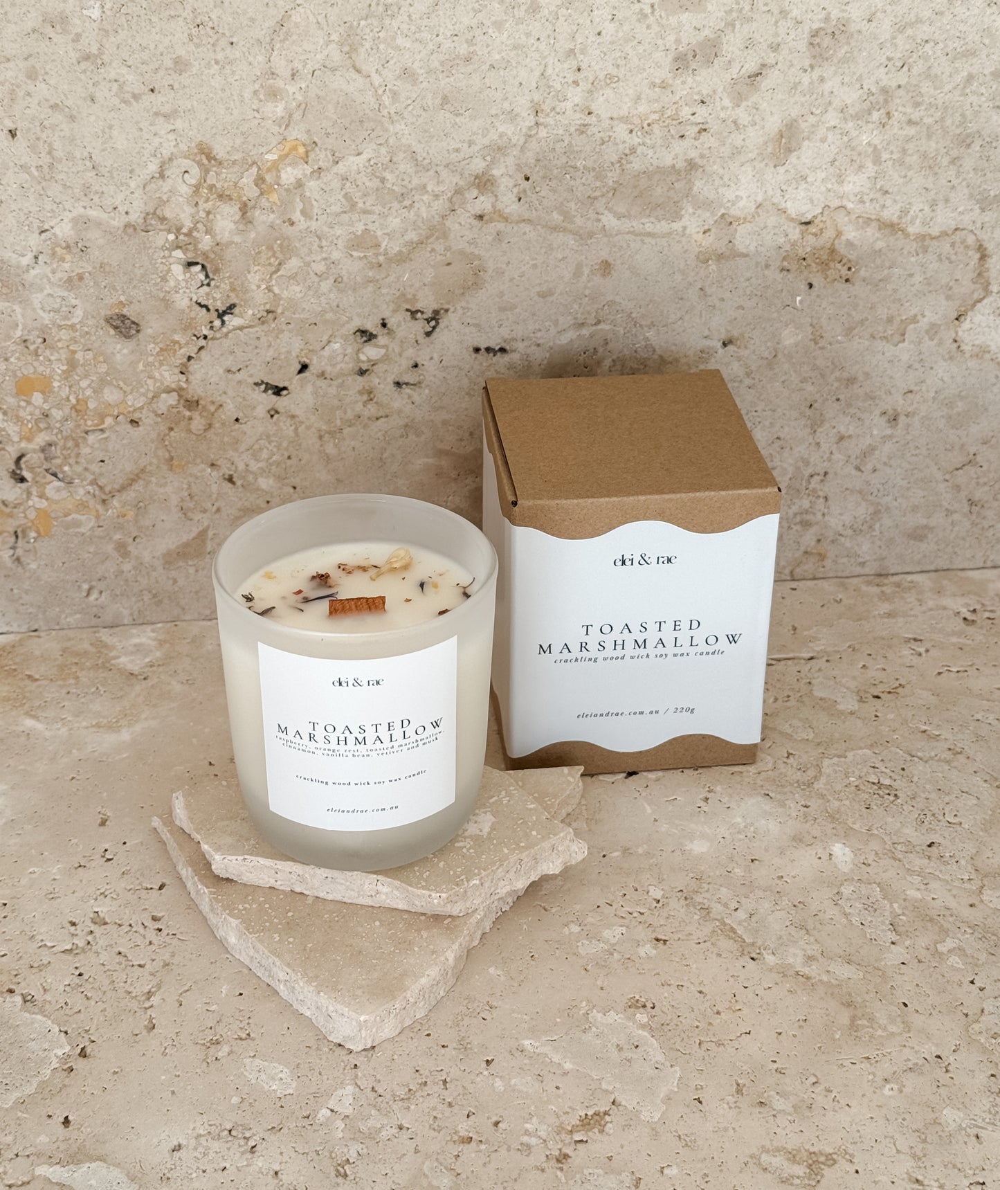 SIGNATURE CANDLE COLLECTION