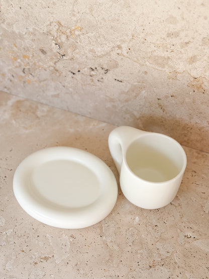 LOLA CHUBBY MUG & SAUCER