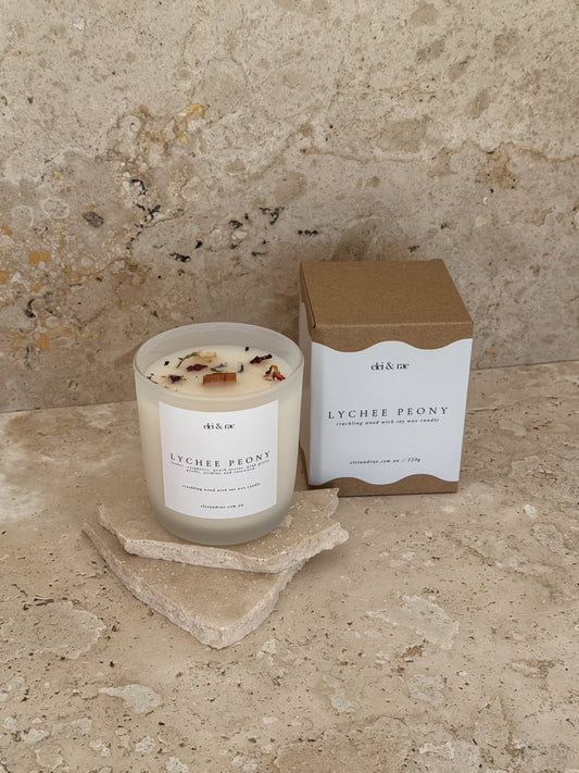 SIGNATURE CANDLE COLLECTION