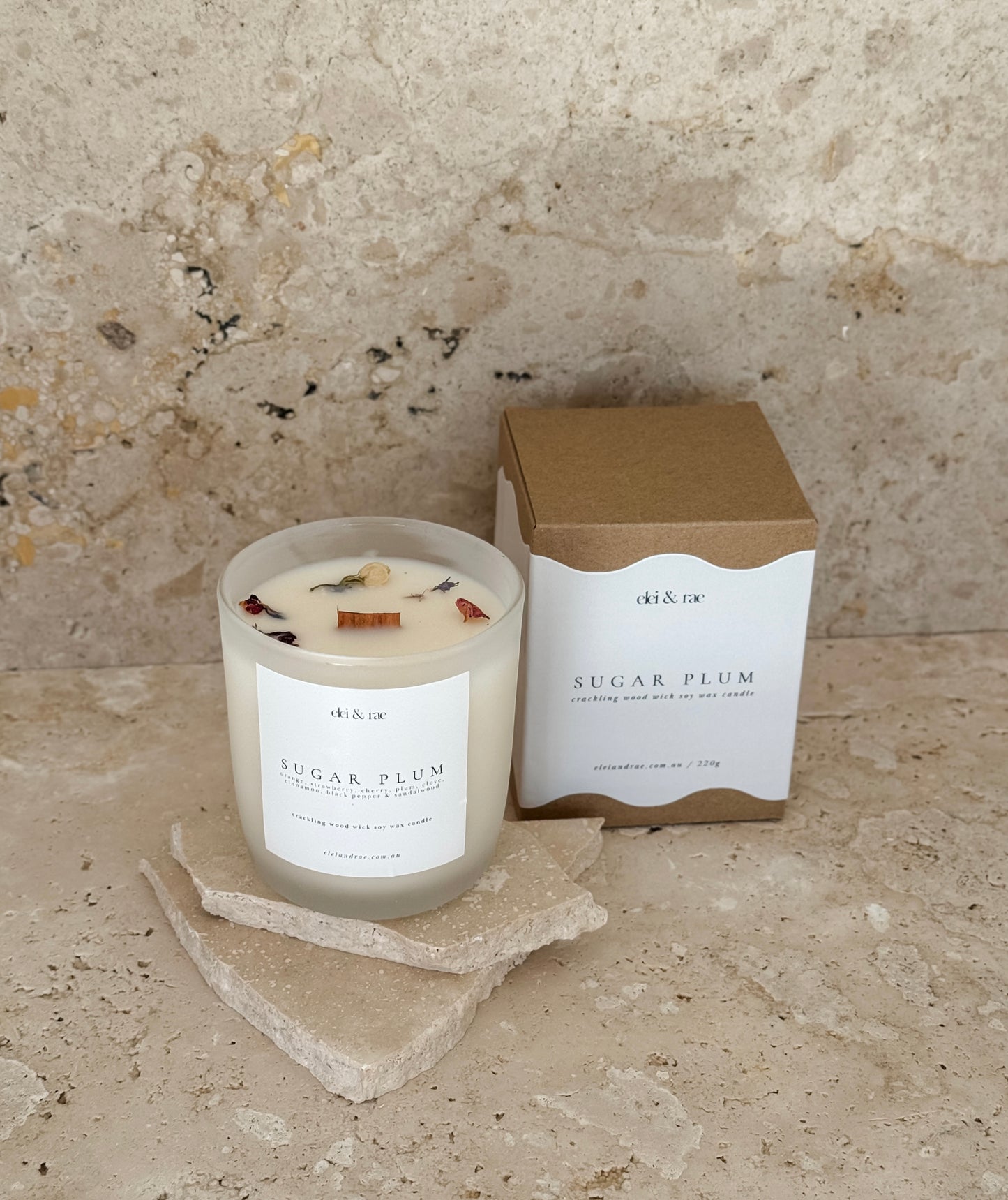 SIGNATURE CANDLE COLLECTION
