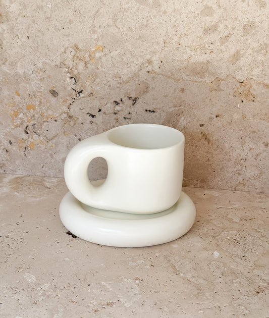 LOLA CHUBBY MUG & SAUCER