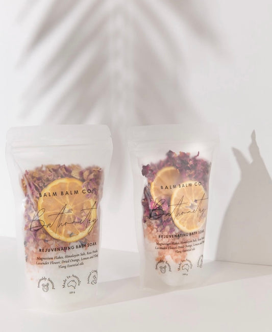 REJUVENATING BATH SOAK